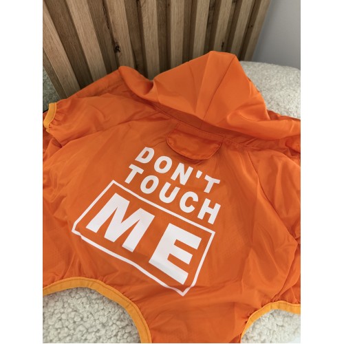 Дождевик для собак с надписью DON’T TOUCH ME, водонепроницаемый комбинезон с капюшоном и дырочкой под поводок на четыре лапы