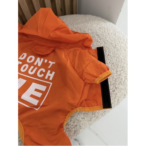 Дождевик для собак с надписью DON’T TOUCH ME, водонепроницаемый комбинезон с капюшоном и дырочкой под поводок на четыре лапы