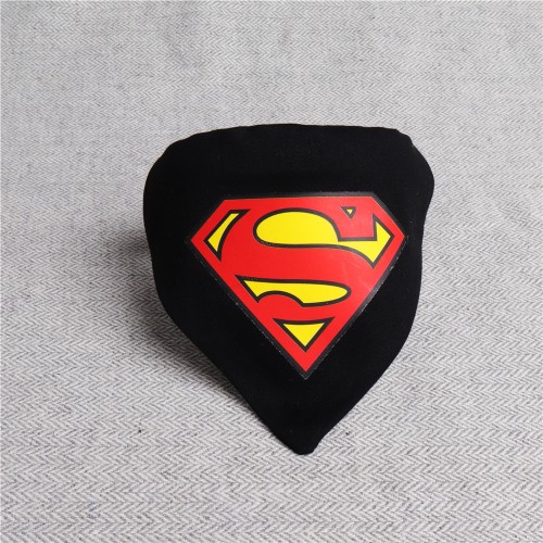 Ошейник-банданадля собак с надписью Superman на ткани, черного цвета Ошейник-банданадля собак с надписью Superman на ткани, черного цвета