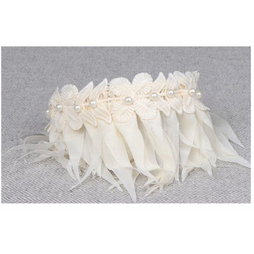 Ошейник для собак ЭКО кожа,украшен кружевными цветами и шифоновыми перьями на свадьбу,белый 1,3*30см