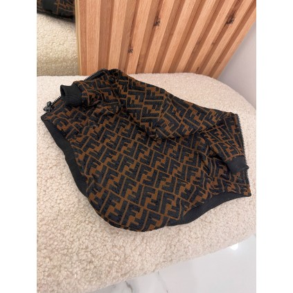 Брендовая джинсовая куртка для собак FENDI на шелковом подкладе, на змейке, коричневая