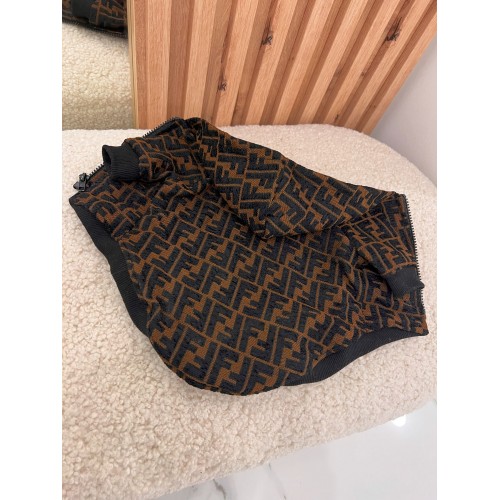 Брендовая джинсовая куртка для собак FENDI на шелковом подкладе, на змейке, коричневая