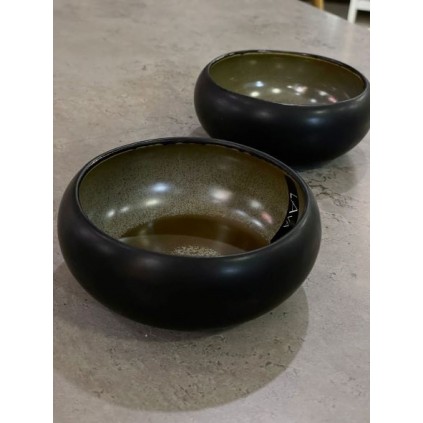 Керамическая миска для собак и кошек Nordic закругленные края, матовая, черная 250мл
