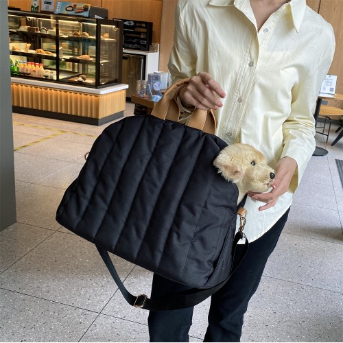 Стильна сумка-перенесення для собак з трьома видами ручок, горизонтальна прошивка, ультралегка, чорна