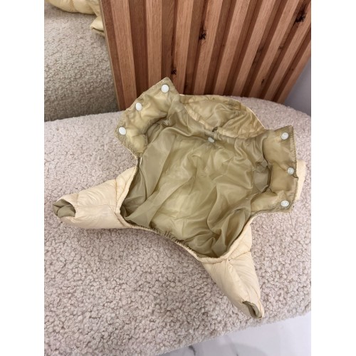Брендовый зимний комбинезон для собак MONCLER , кремовый , фото 3 Брендовый зимний комбинезон для собак MONCLER , кремовый