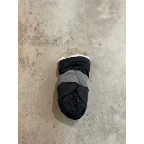 Обувь водонепроницаемая на меху для собак "Шнурочки" со светоотражающей полосой, черный