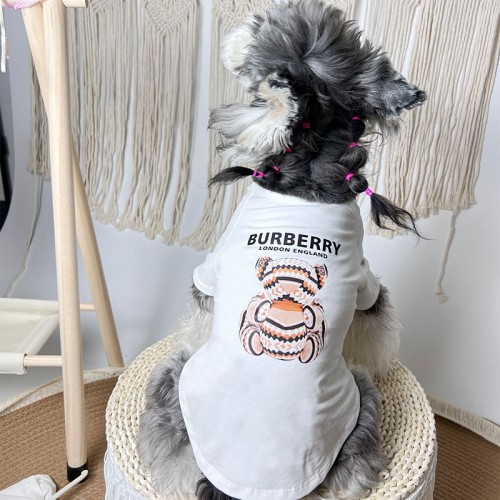 Брендовая футболка для собак Burberry с мишкой на спинке, белая , фото 2 Брендовая футболка для собак Burberry с мишкой на спинке, белая