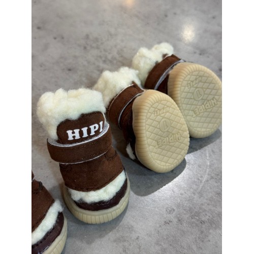 Взуття зимове для собак УГГІ HIPPY замшеве з хутром, на гумовій підошві, з липучкою, коричневе