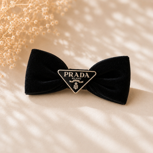 Оксамитова шпилька Prada для собак чорна | Преміальна шпилька-бантик для вихованців | Стильний аксесуар для грумінгу
