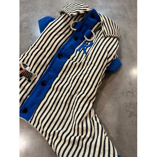 Зимний комбинезон для собак с серыми вертикальными полосами, кнопки на спине, cиний