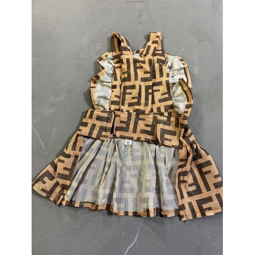 Брендовое летнее платье для собак Fendi шелковое на брительках, коричневое