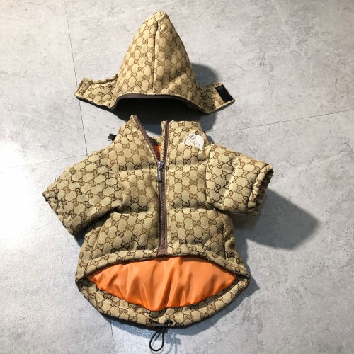 Брендовая зимняя куртка для собак GUCCI с капюшоном на змейке, с шелковой подкладкой, бежевая