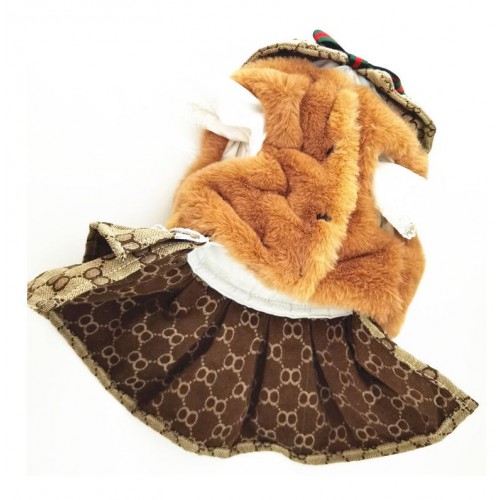 Брендовое платье для собак зимнее с меховым монто, украшено бусинами и камнями коричневого цвета