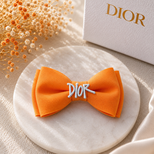 Оранжевая заколка-бант Dior для собак | Яркий аксессуар для груминга и фотосессий | Украшение для длинной шерсти