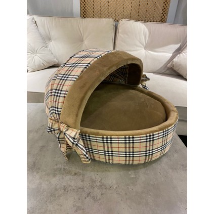 Люлька для собак Maralis BURBERRY расцветка, с мягкой сьемной подушкой, украшена бантом, бежевая