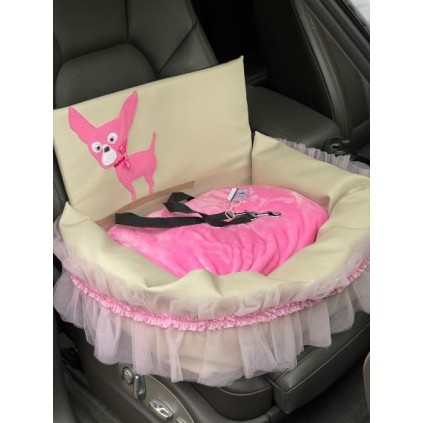 Автокресло для собак и кошек в машину Suck Right Chihuahua бежевого с розовым цветом с Чихуа-Хуа