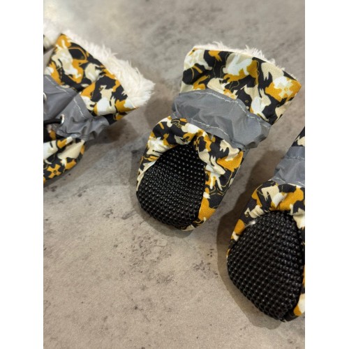 Взуття водонепроникне на хутрі для собак "Шнурочки" мілітарі з хутром, коричневі