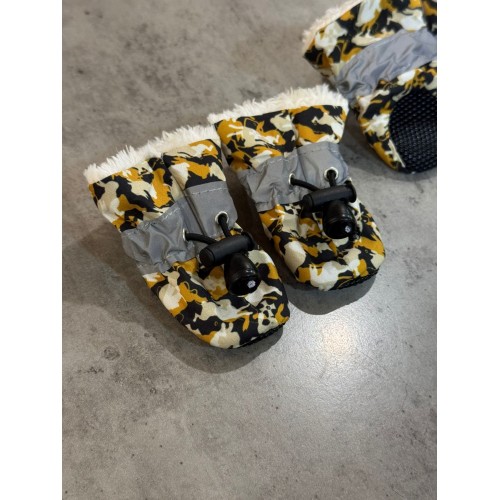 Взуття водонепроникне на хутрі для собак "Шнурочки" мілітарі з хутром, коричневі