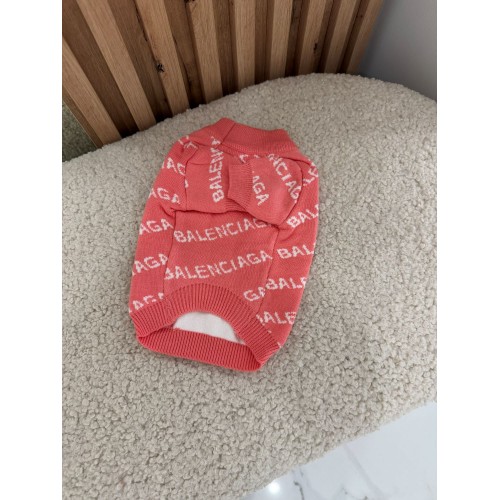 Брендовий светр для собак Balenciaga двошарова в\'язка, з написами з боків, рожевий