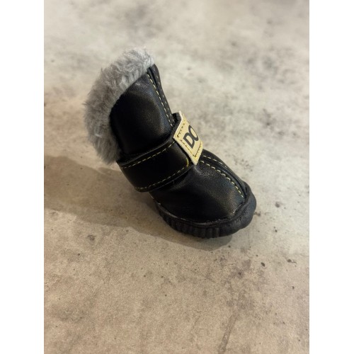 Зимние ботинки для собак DOG AUSTRIA с мехом, на плотной подошве, эко кожа, черные