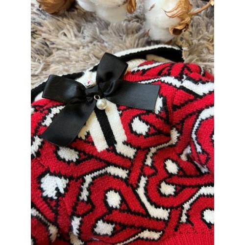 Брендовый свитер для собак BURBERRY с белым воротником, красный