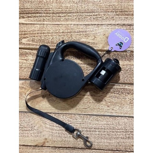 Рулетка для собак с ленточным поводком с фонариком и боксом для пакетиков черного цвета 5м/20кг