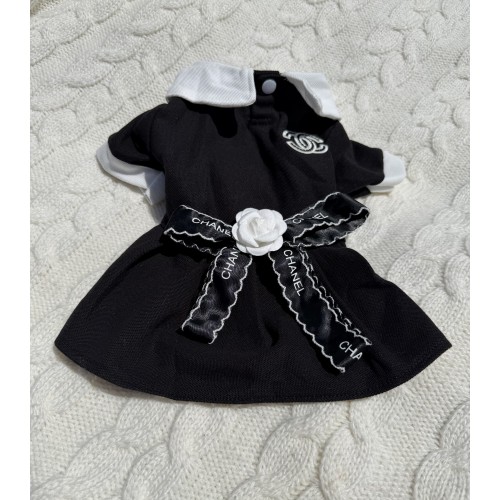 Платье для собак Chanel Black Rose | Брендовая одежда для питомцев