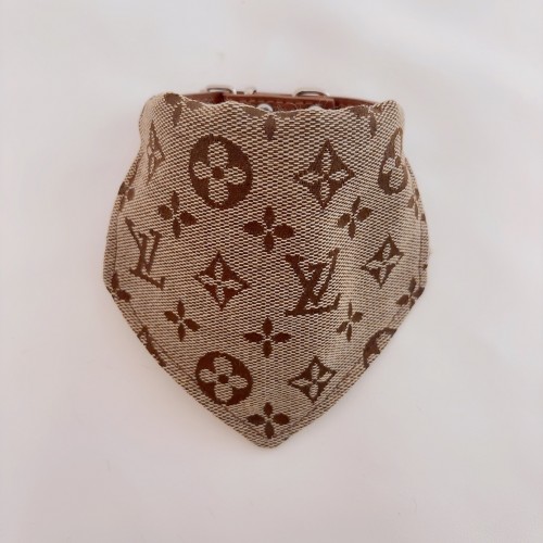 Брендовий нашийник для собак та кішок Louis Vuitton Monogram з банданою | Стильний аксесуар для вихованців