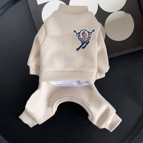 Брендовий трикотажний костюм для собак MONCLER, бежевий