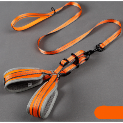 Шлея для больших собак с плотными мягкими лентами под лапы и нейлоновым поводоком, оранжевый